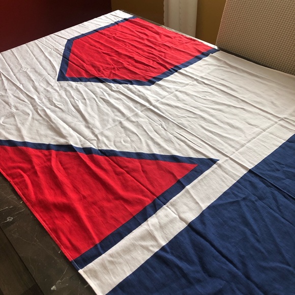 Lacoste Fashion - Picture 2 of 2